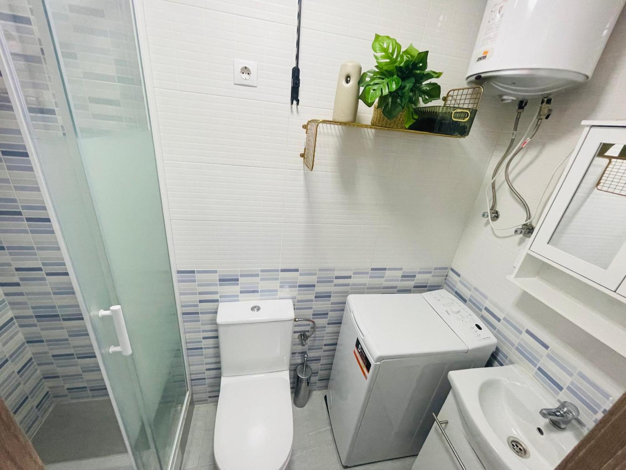 Appartamento Acogedor Apartamento Usera Madrid Esterno foto